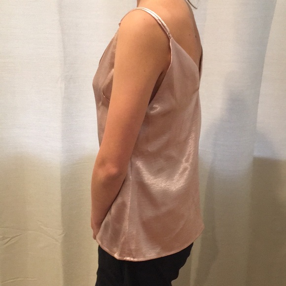 Top - Picture 2 of 6